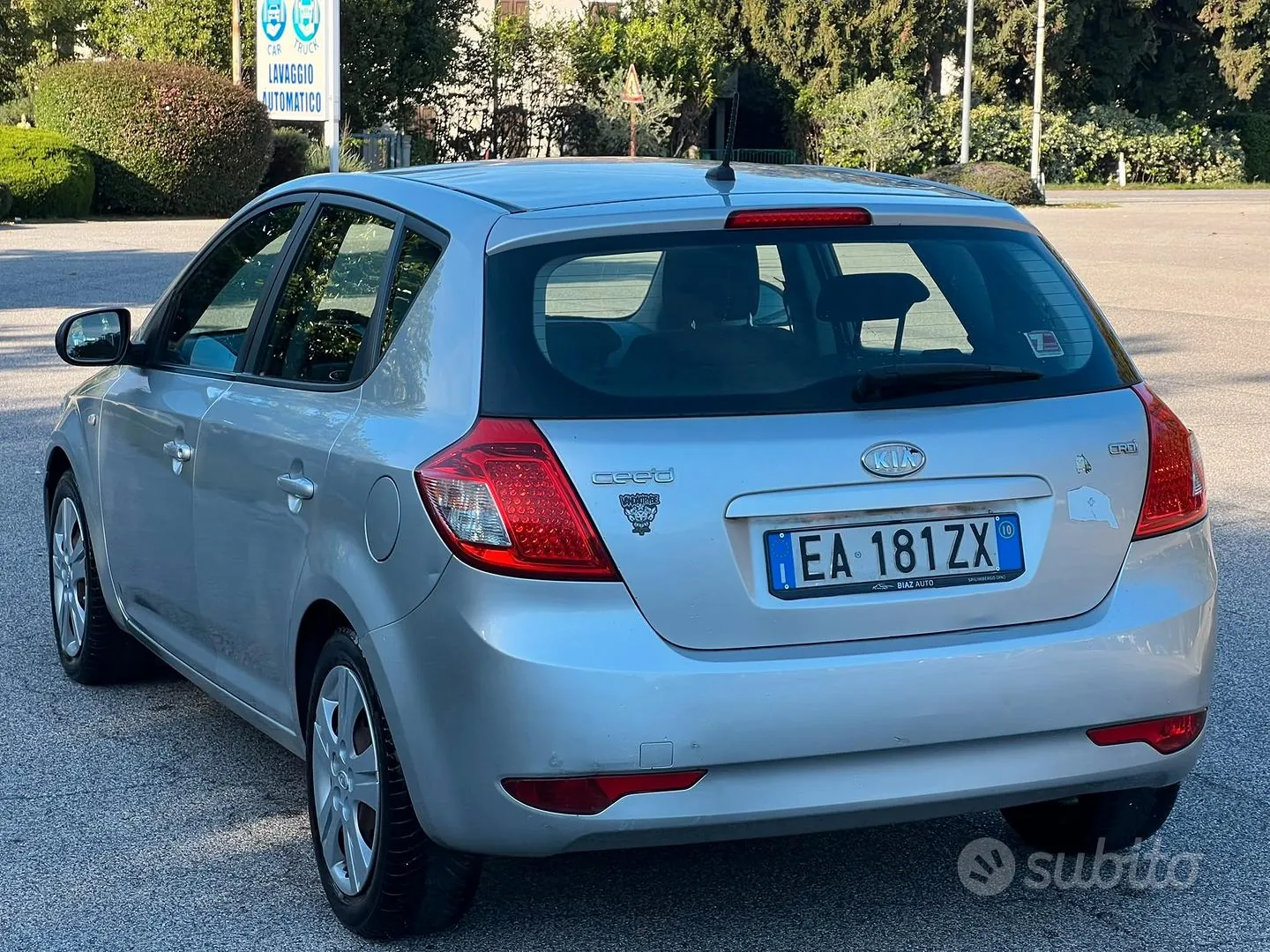 Kia Ceed 2010 photo 4