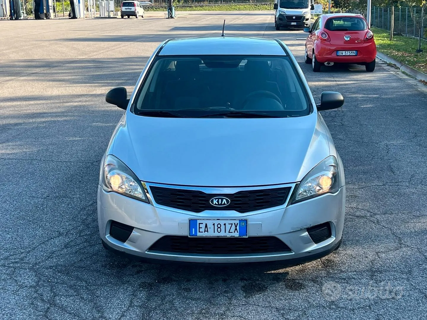 Kia Ceed 2010 photo 2