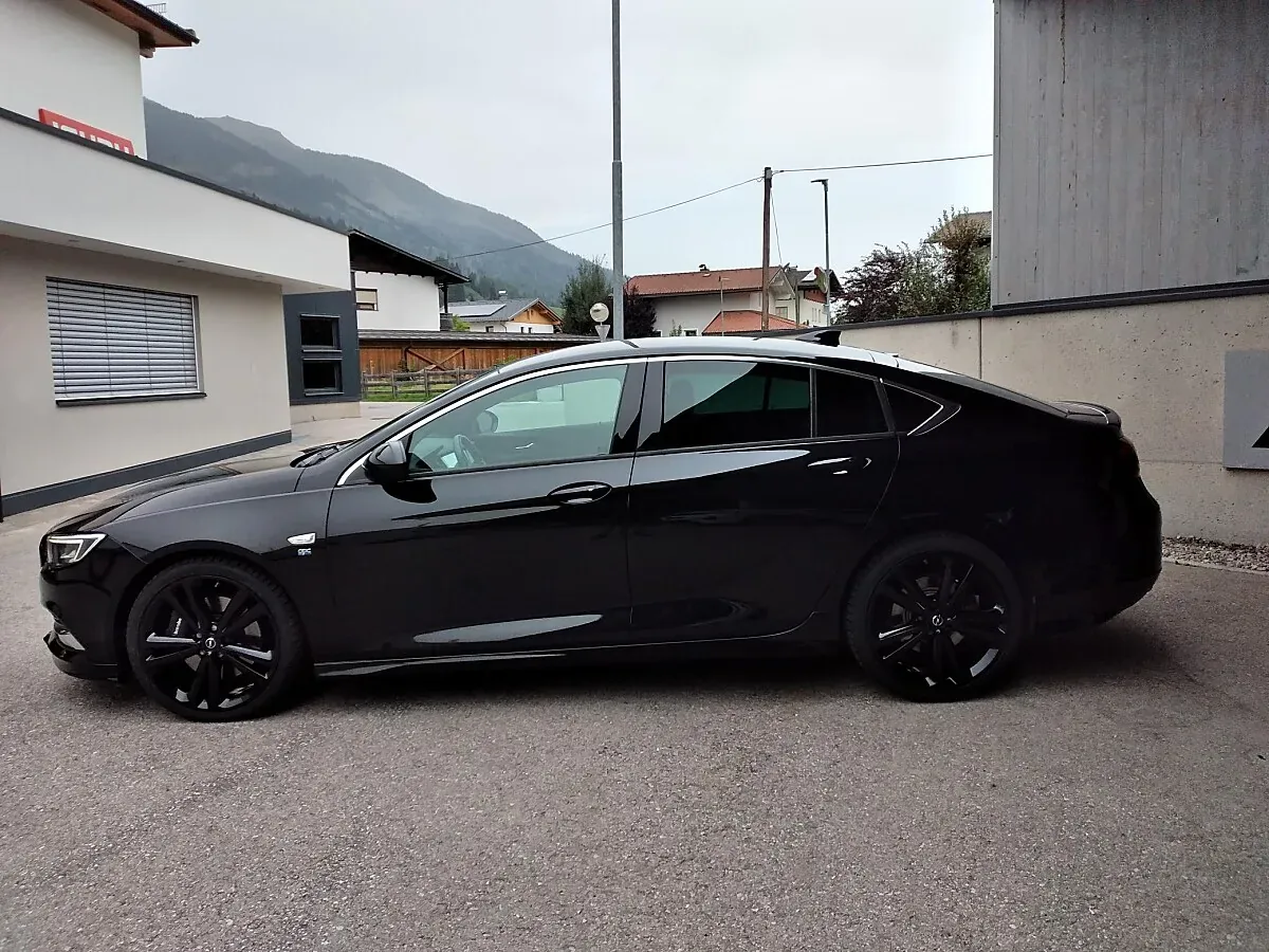 Opel Insignia 2017 photo 3