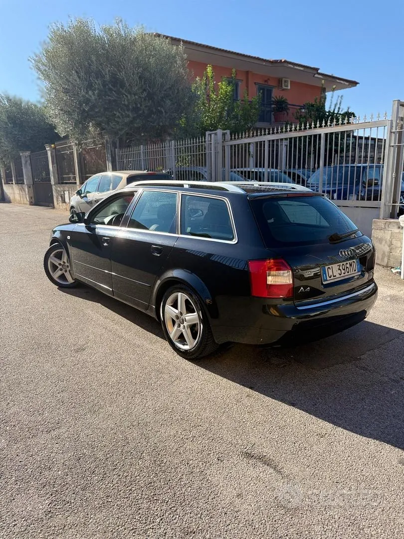 Audi A4 2004 photo 5
