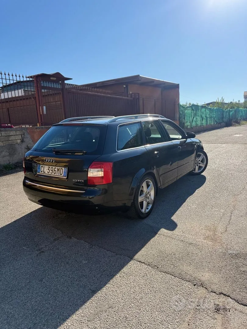 Audi A4 2004 photo 4