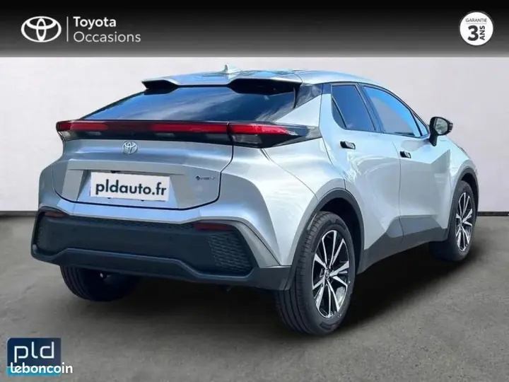 Toyota C-Hr 2025 photo 4