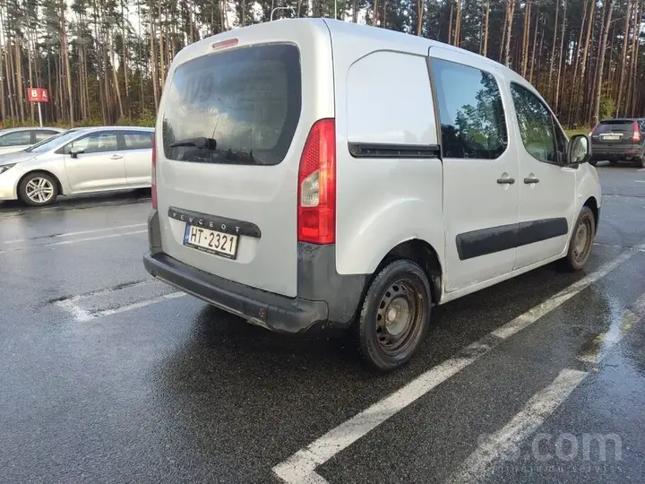 Peugeot Partner 2011 photo 5