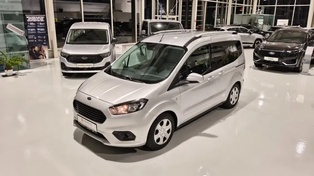 Ford Tourneo Courier 2019 photo 2