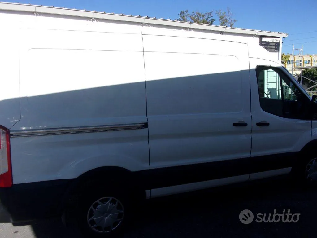 Ford Transit 2021 photo 3