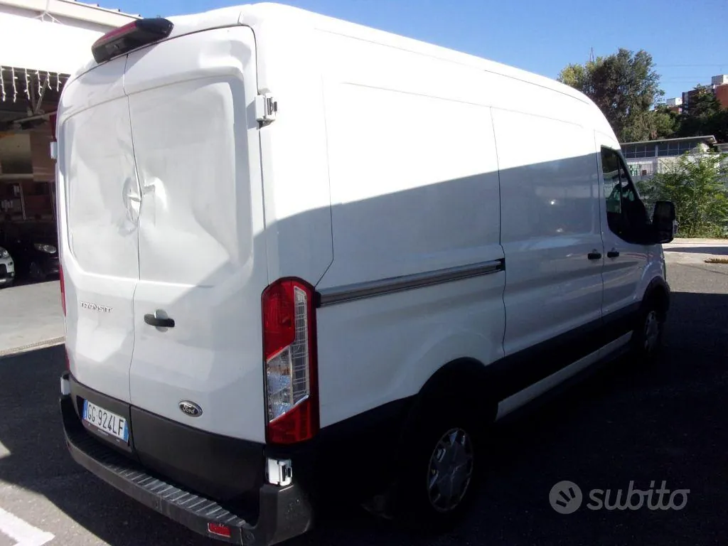 Ford Transit 2021 photo 2