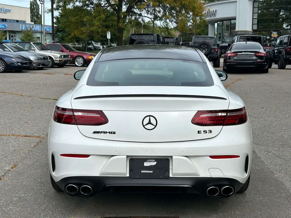 Mercedes-Benz E-Class 2023 photo 4