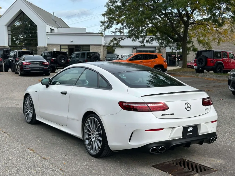 Mercedes-Benz E-Class 2023 photo 3
