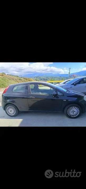 Fiat Grande Punto 2006 photo 5