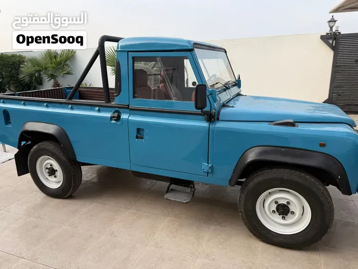 Land Rover Defender 90 1995 photo 4