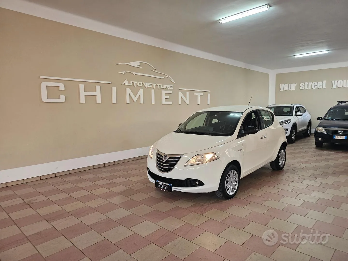 Lancia Ypsilon 2013 photo 2