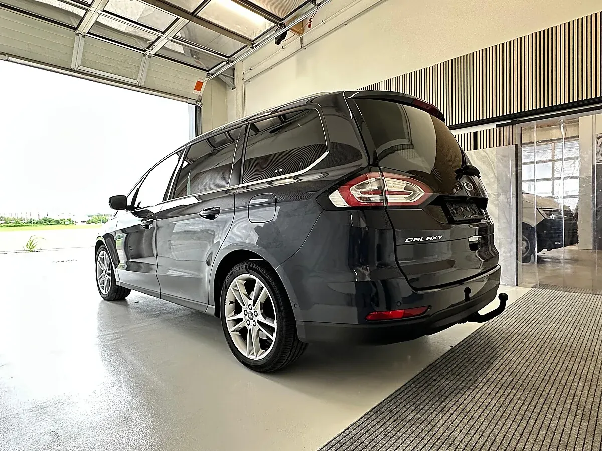 Ford Galaxy 2022 photo 3
