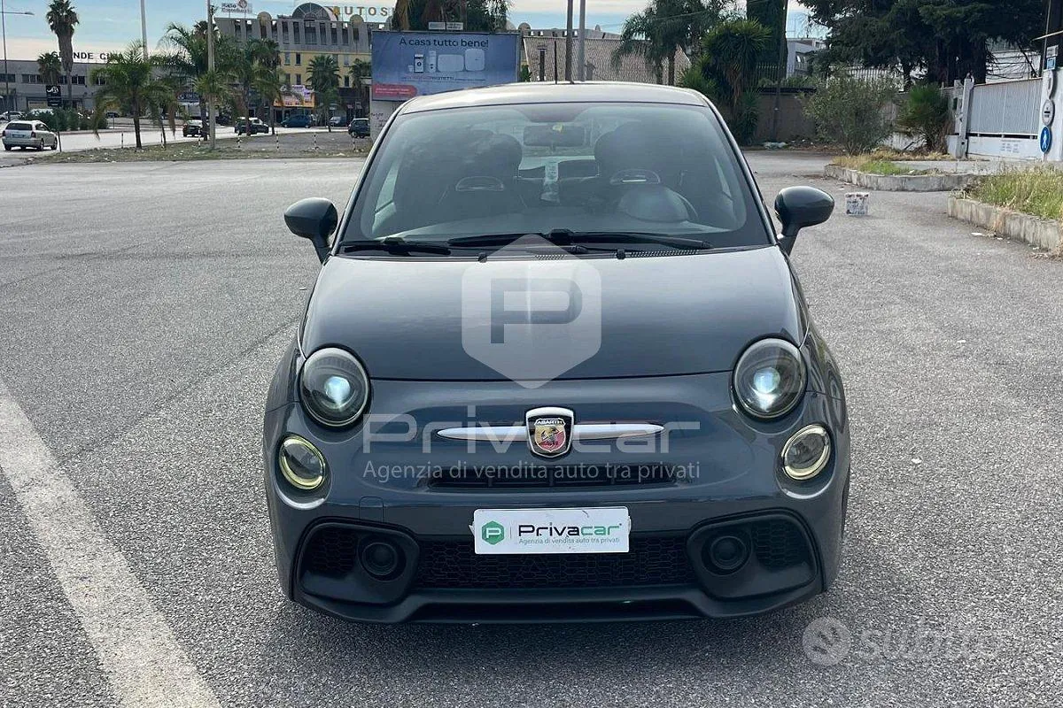 Abarth 595 2020 photo 2