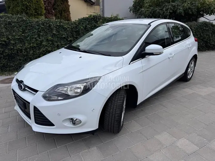 Ford Focus 2012 photo 4