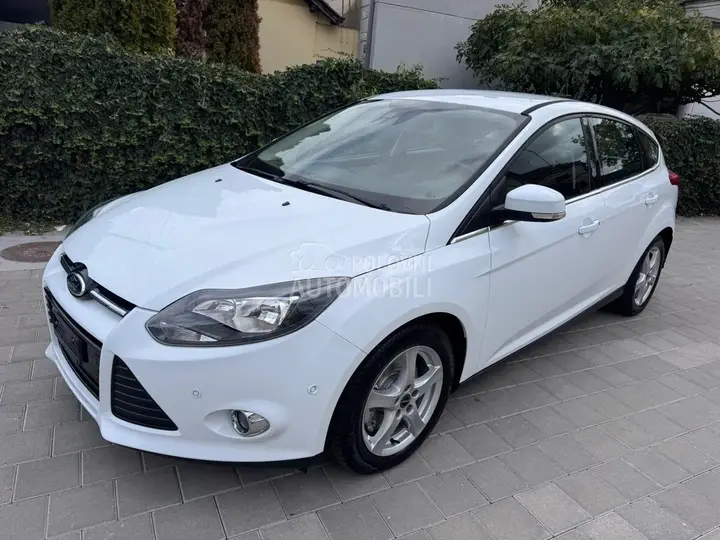 Ford Focus 2012 photo 3
