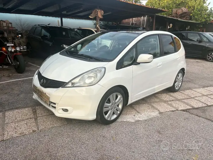 Honda Jazz 2012 photo 3