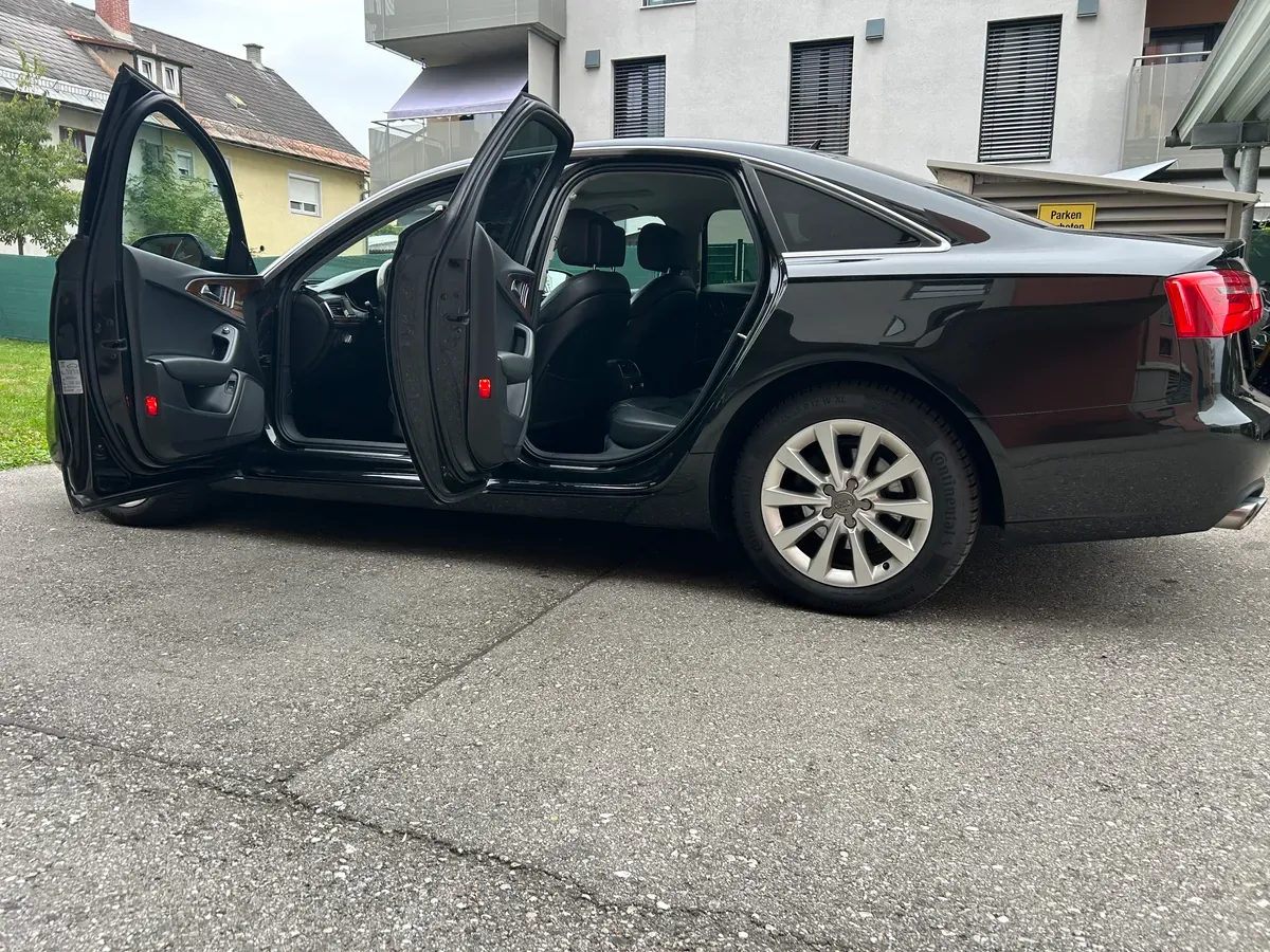 Audi A6 2012 photo 3