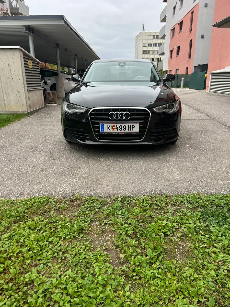 Audi A6 2012 photo 2