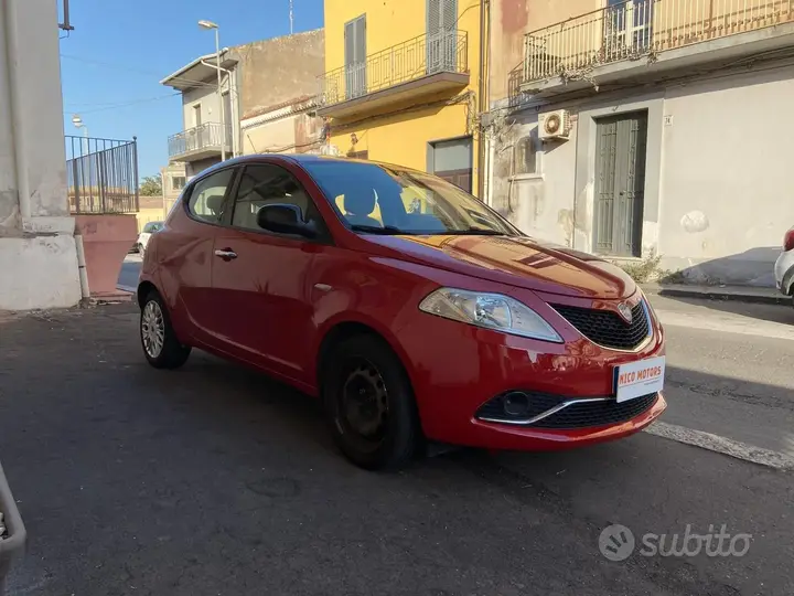 Lancia Ypsilon 2016 photo 5