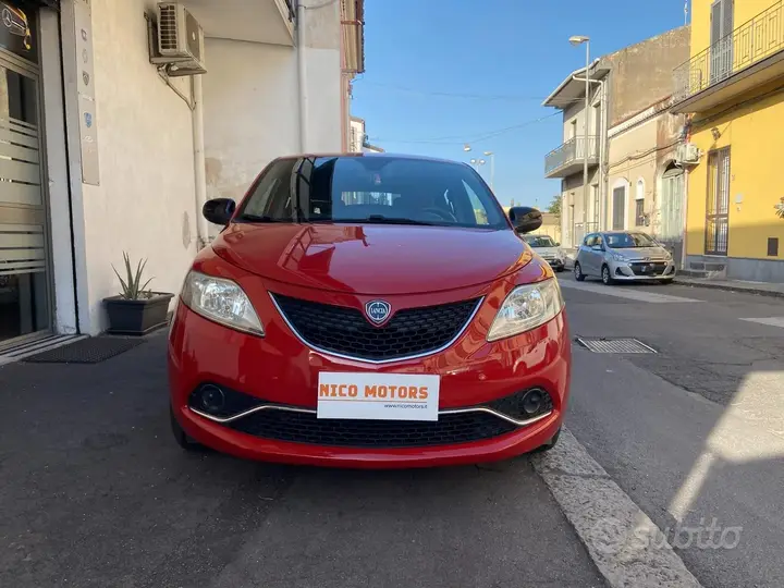 Lancia Ypsilon 2016 photo 3