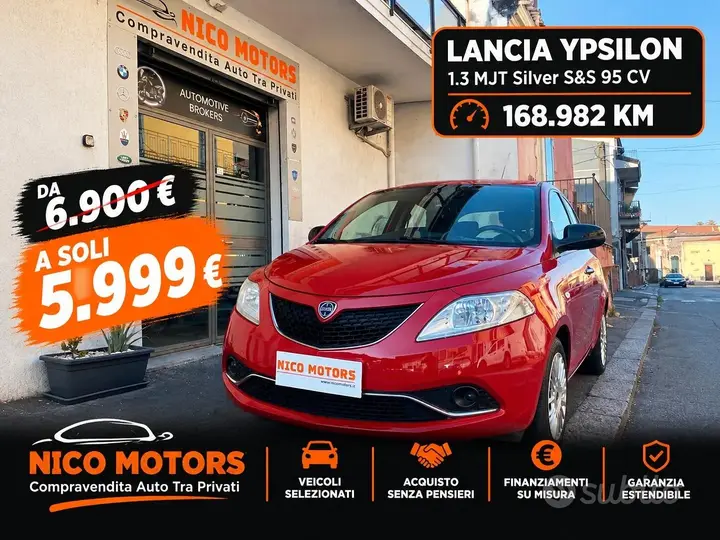 Lancia Ypsilon