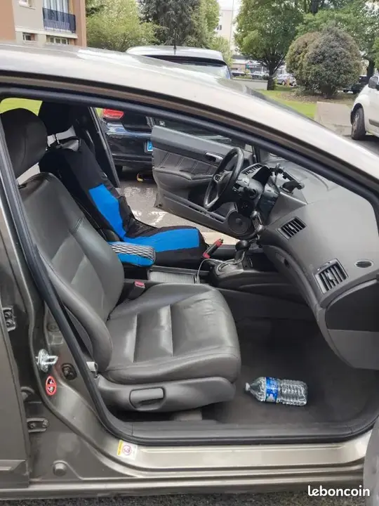 Honda Civic 2008 photo 3