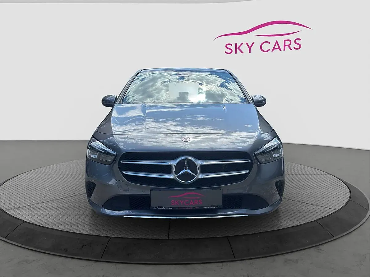 Mercedes-Benz B-Class 2019 photo 2