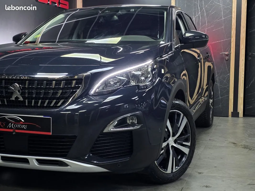 Peugeot 3008 2020 photo 2
