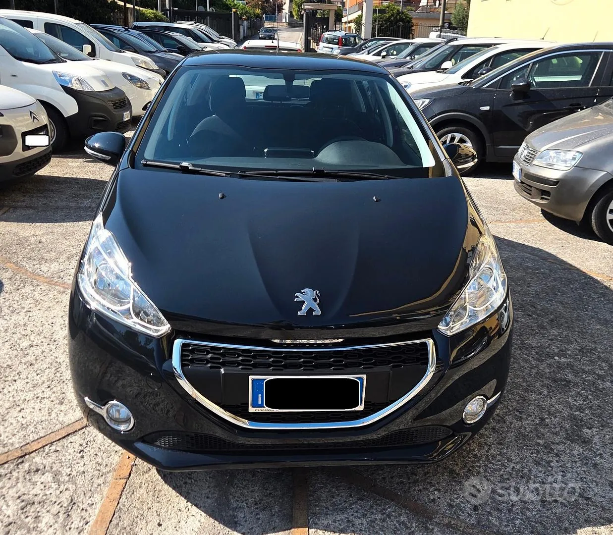 Peugeot 208 2015 photo 3