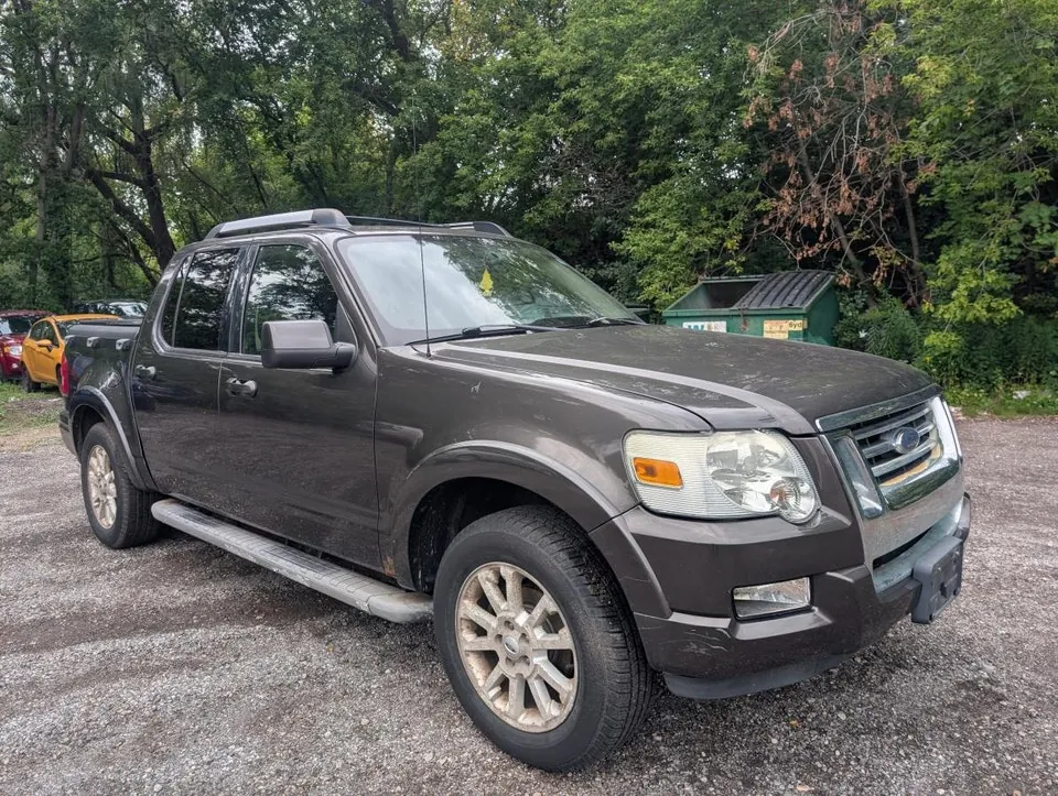 Ford Explorer Sport Trac