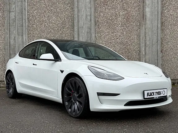 Tesla Model 3 2021 photo 2
