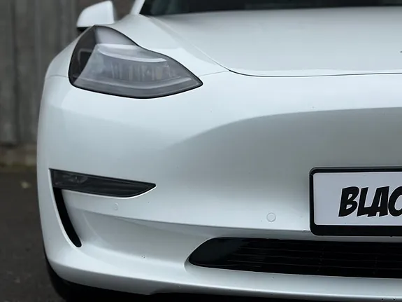 Tesla Model 3 2021 photo 4