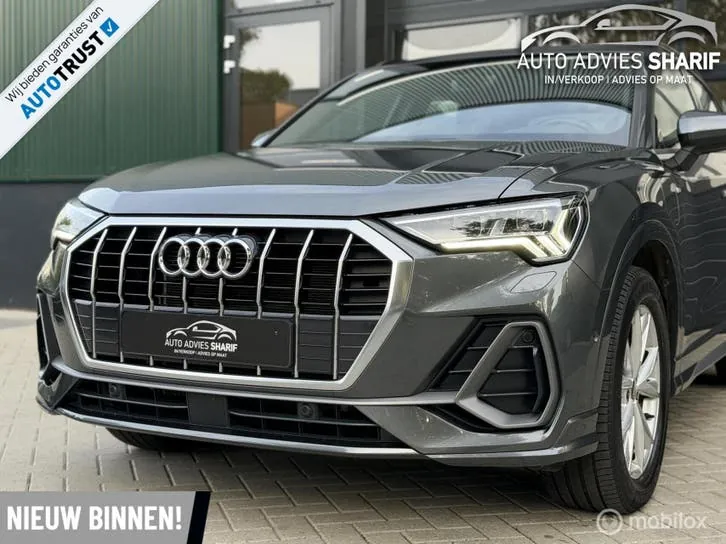 Audi Q3 2023 photo 3