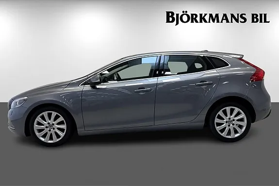Volvo V40 2016 photo 4