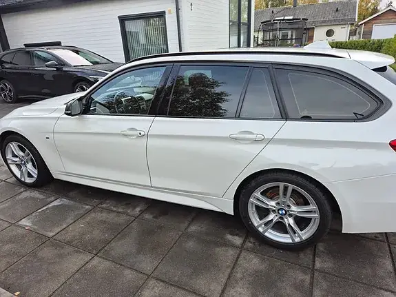BMW 320I 2019 photo 3