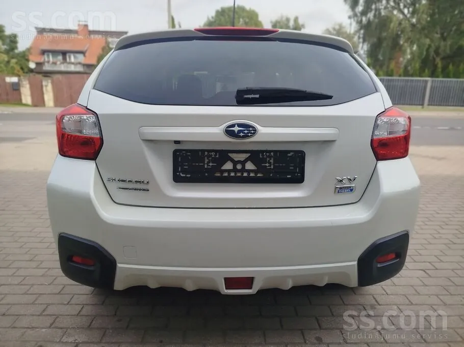 Subaru Xv 2014 photo 4