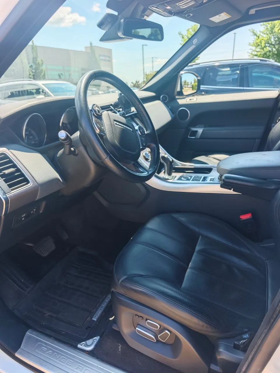 Land Rover Range Rover Sport 2015 photo 3