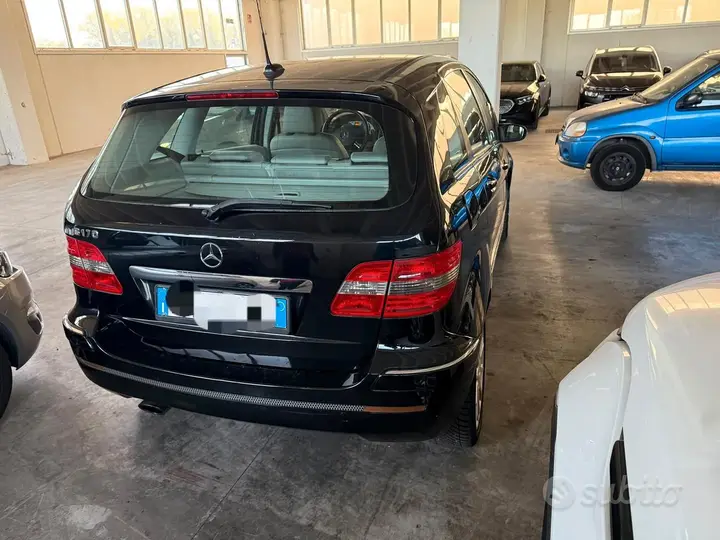 Mercedes-Benz B 2007 photo 3