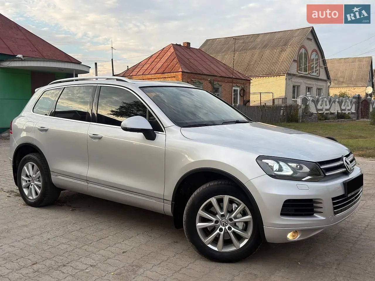 Volkswagen Touareg 2013 photo 2