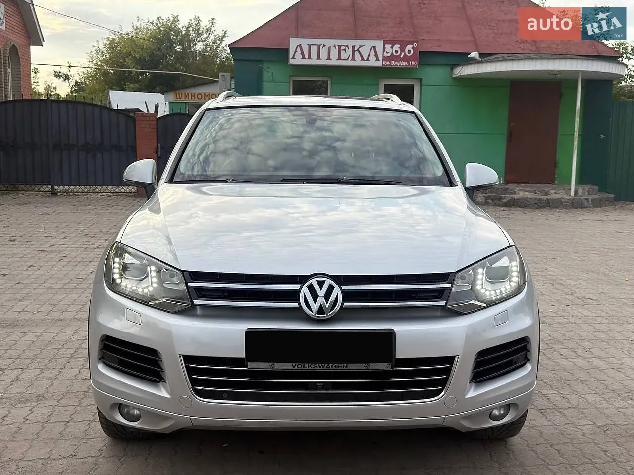 Volkswagen Touareg 2013 photo 3
