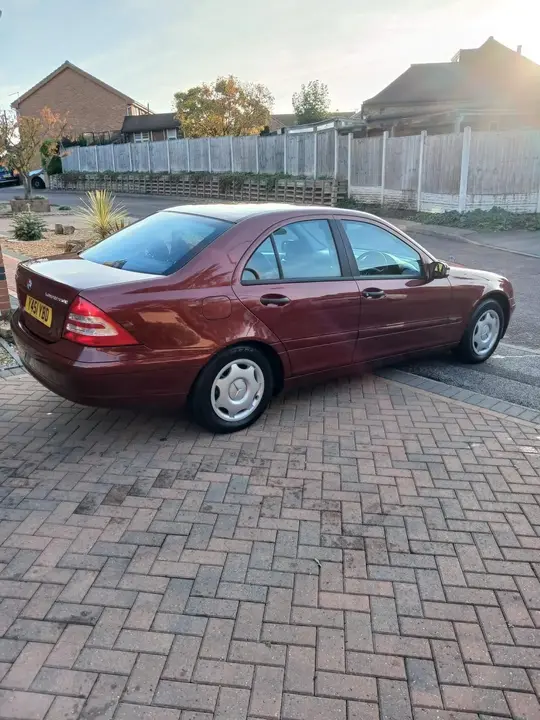 Mercedes-Benz C-Class 2001 photo 3