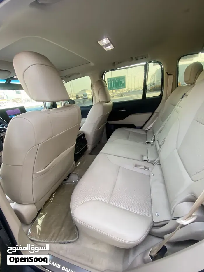 Toyota Land Cruiser 2025 photo 2