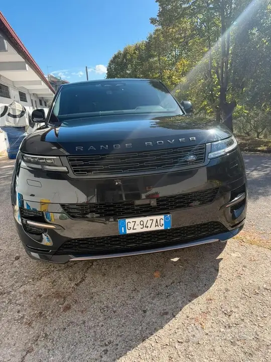 Land Rover Range Rover Sport 2025 photo 2