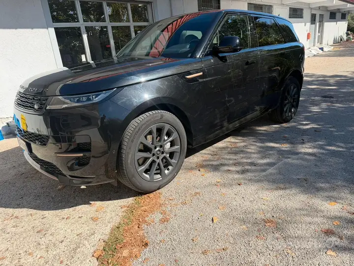 Land Rover Range Rover Sport 2025 photo 3