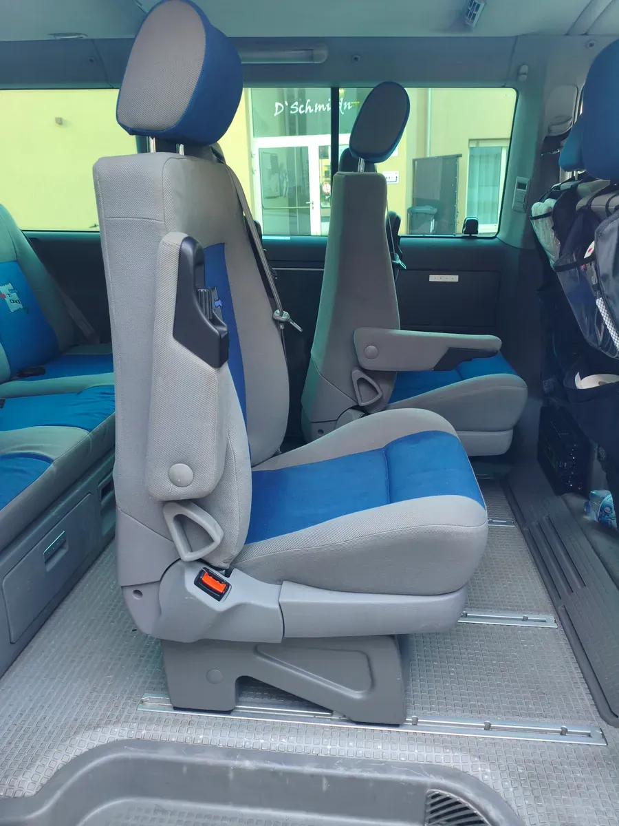 Volkswagen T4 2000 photo 3