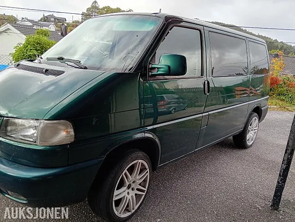 Volkswagen Caravelle 1998 photo 3