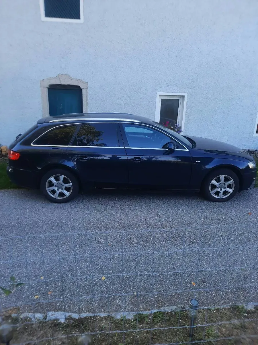 Audi A4 2008 photo 2