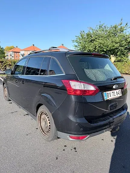 Ford Grand C-Max 2011 photo 4