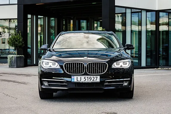 BMW 730D 2013 photo 5