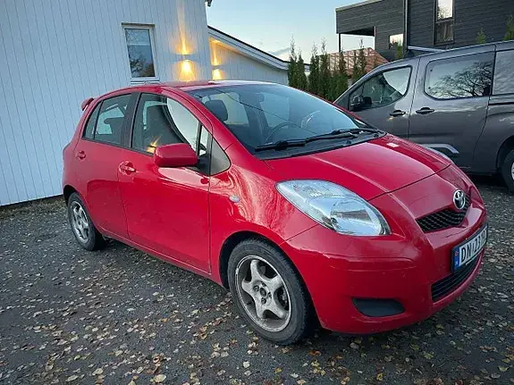 Toyota Yaris 2008 photo 2